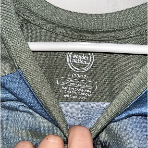 Boys pajama lot mostly size 10/12 however the 2 pair of Dino PJs-12/14 - Picture 3 of 16